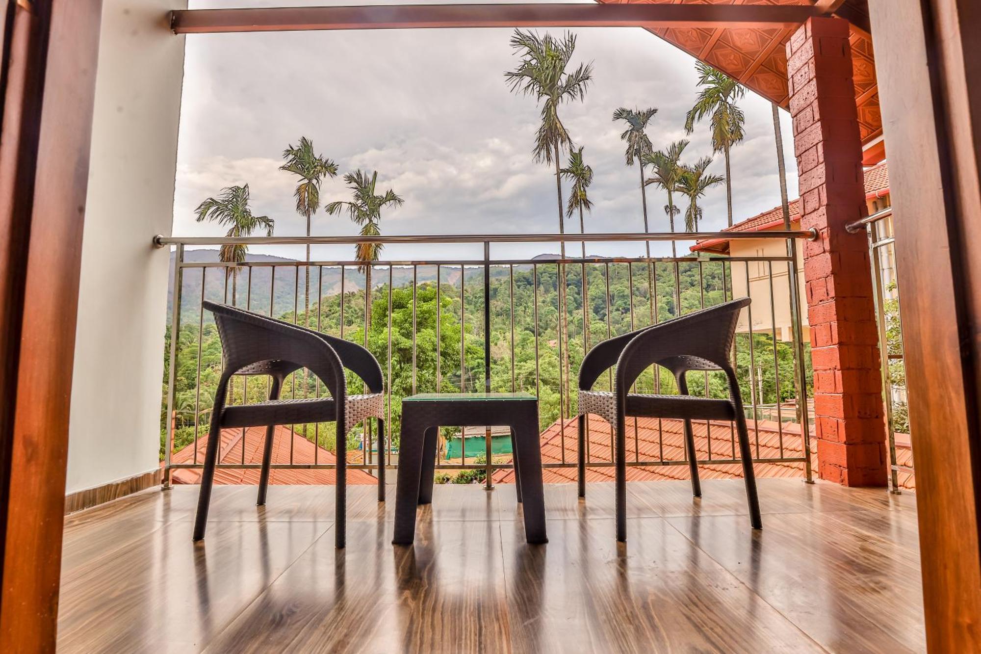 Hill Crest Resort - Coorg Мадикери Экстерьер фото